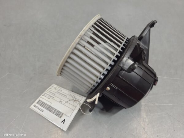 2020 MERCEDES VITO Heater Fan Motor