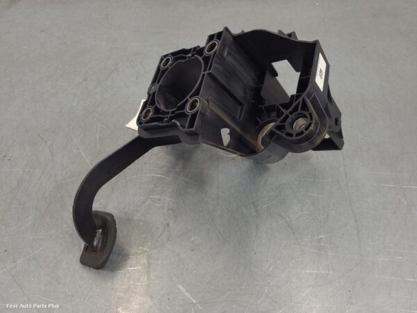 2022 RENAULT MASTER Pedal Assembly