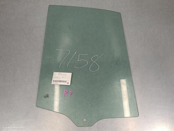 2020 VOLKSWAGEN CRAFTER Right Front Door Window