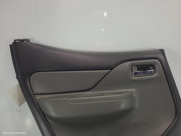 2017 MITSUBISHI TRITON Door Trim