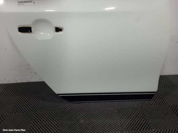 2017 MITSUBISHI TRITON RIGHT_REAR_DOOR_SLIDING