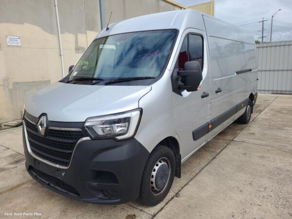 2021 RENAULT MASTER Body/Door Mould