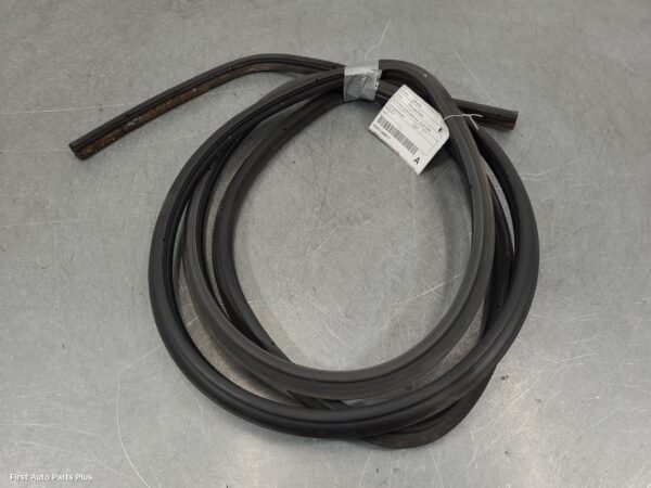 2002 MERCEDES SPRINTER Door/Tailgate Seal