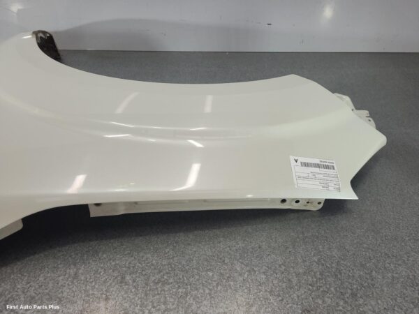 2021 NISSAN NAVARA Left Guard