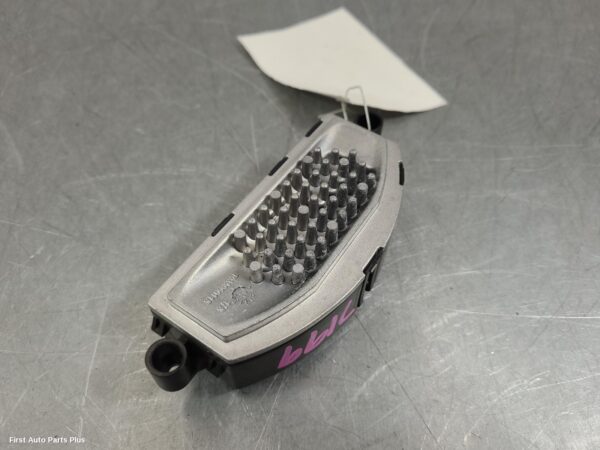 2020 VOLKSWAGEN CRAFTER Fan Speed Resistor