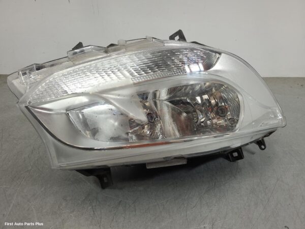 2019 MERCEDES SPRINTER Right Headlamp