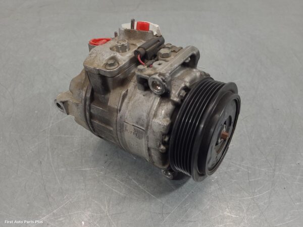 2006 MERCEDES VIANO A/C Compressor