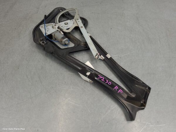 2004 MERCEDES SPRINTER Right Front Window Reg/Motor