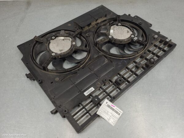 2021 RENAULT TRAFIC Fan
