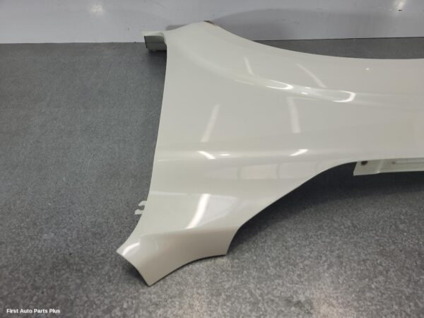 2021 NISSAN NAVARA Left Guard