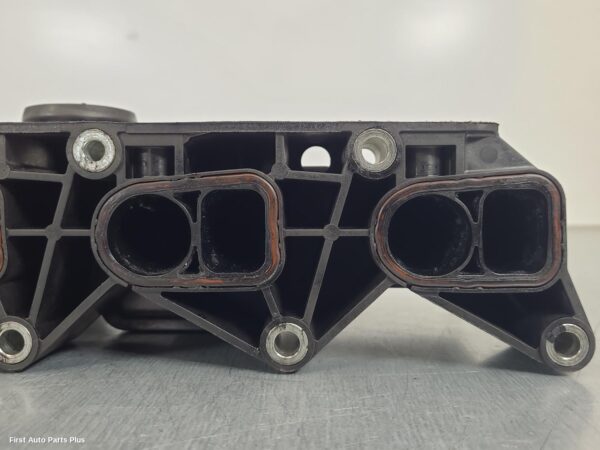 2008 MERCEDES VITO Manifold