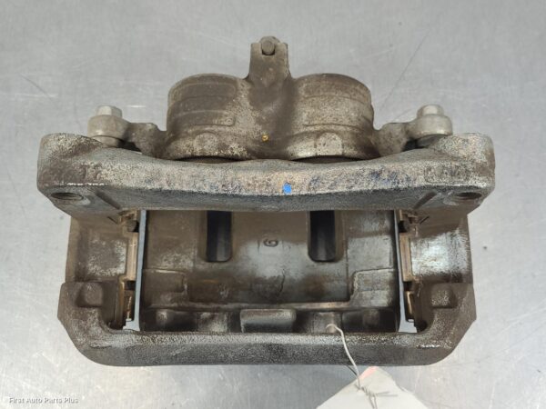 2021 NISSAN NAVARA Caliper