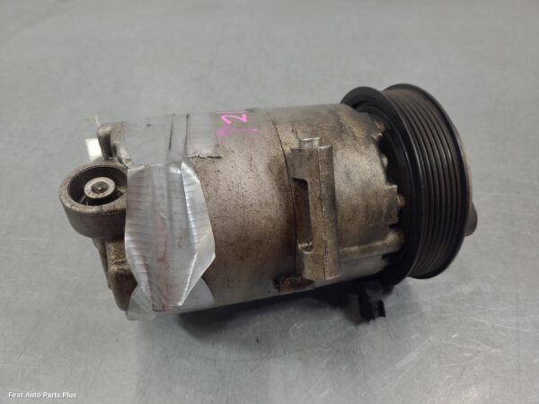 2011 FORD TRANSIT A/C Compressor