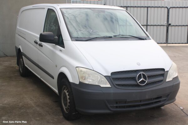2012 MERCEDES VITO Egr Valve