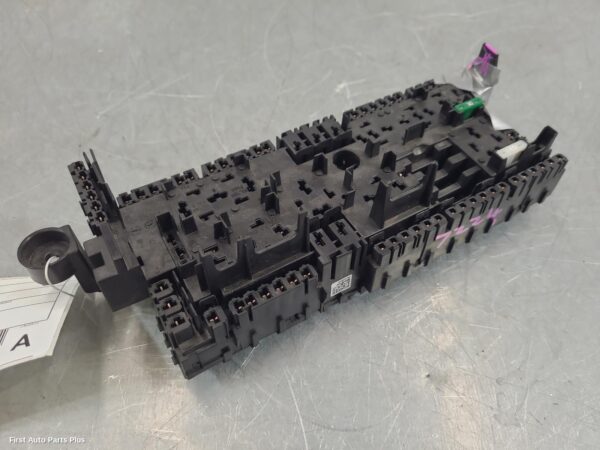 2021 MERCEDES SPRINTER Fuse Box