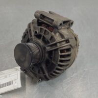 2006 MERCEDES VIANO Alternator