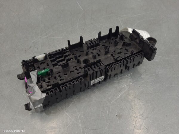 2021 MERCEDES SPRINTER Fuse Box