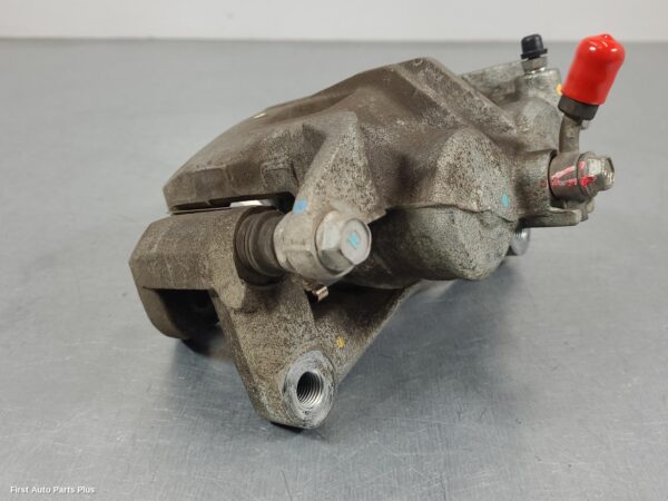 2021 NISSAN NAVARA Caliper