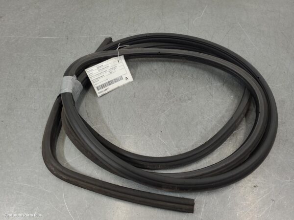 2002 MERCEDES SPRINTER Door/Tailgate Seal