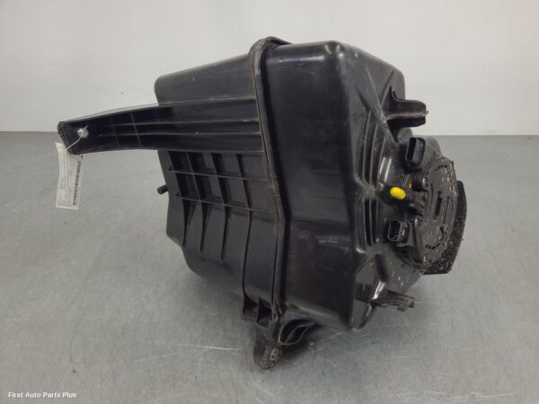 2024 MERCEDES SPRINTER ADBLUE_TANK