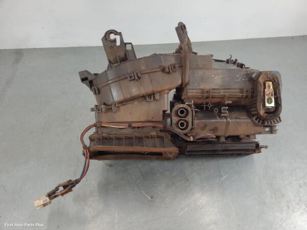 2006 TOYOTA HILUX Heater Core/Box