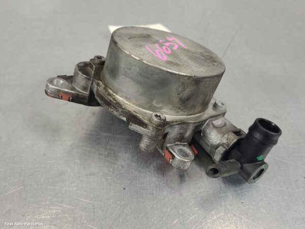 2013 RENAULT TRAFIC Vacuum/Air Pump