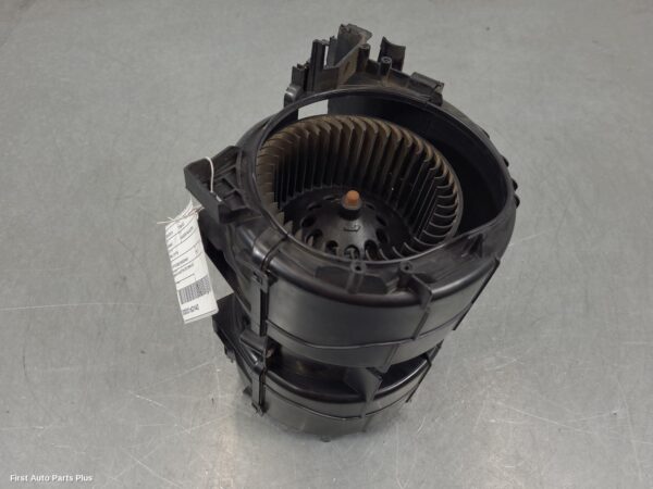2021 RENAULT TRAFIC Heater Fan Motor
