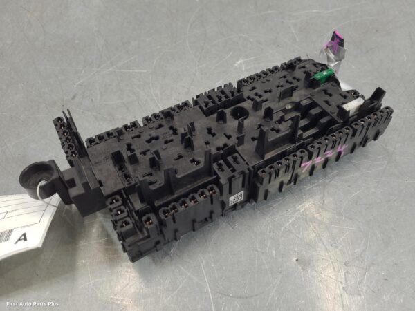 2021 MERCEDES SPRINTER Fuse Box