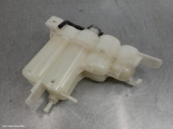 2025 NISSAN NAVARA Overflow Bottle