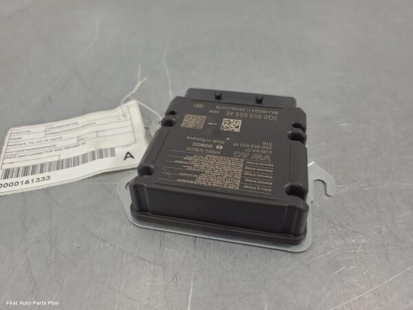 2021 VOLKSWAGEN TRANSPORTER Airbag Module/Sensor