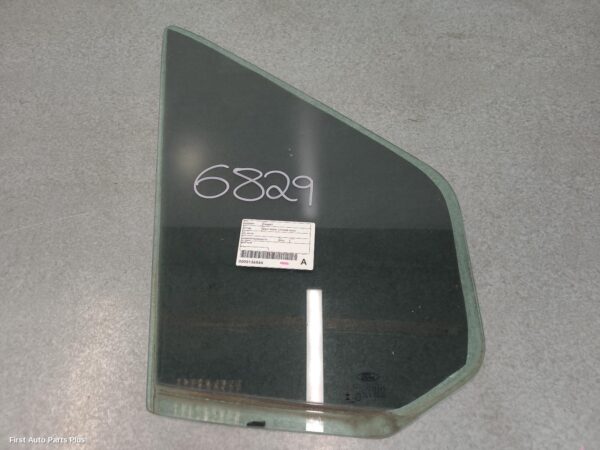 2016 FORD TRANSIT Right Front 1/4 Door Glass