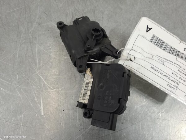 2006 MERCEDES VIANO BLEND_DOOR_ACTUATOR