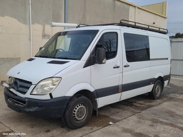 2009 MERCEDES SPRINTER Wheel Cover/Hub Cap
