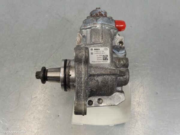 2023 MERCEDES VITO Injector Pump