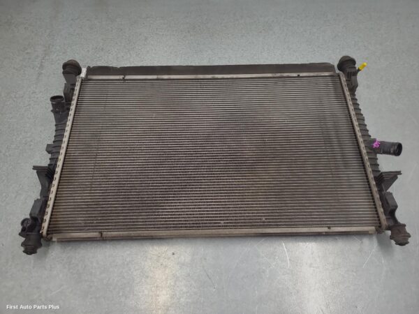2015 FORD TRANSIT CUSTOM Radiator