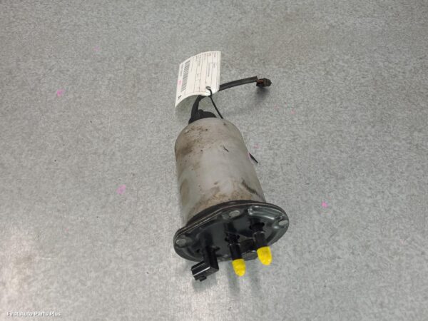 2017 RENAULT TRAFIC Fuel Filter Housing