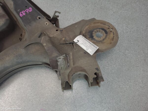 2018 MERCEDES VITO Left Rear Trailing Arm