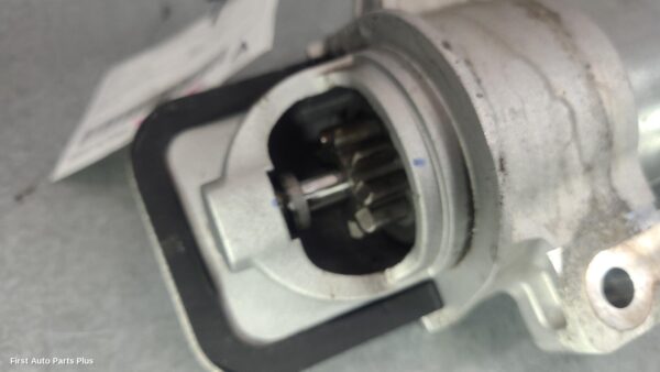 2023 LDV DELIVER 9 Starter