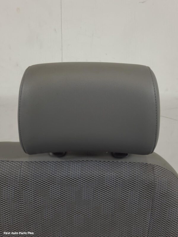 2006 TOYOTA HILUX Front Seat