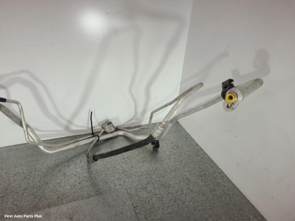 2012 VOLKSWAGEN TRANSPORTER A/C Hoses