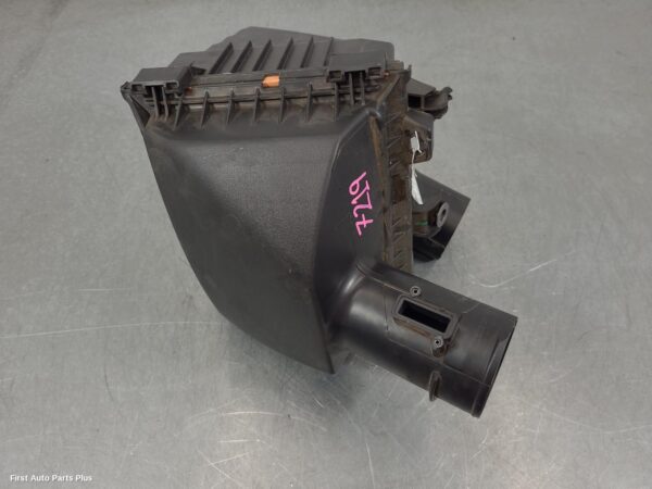 2021 RENAULT TRAFIC Air Cleaner/Box