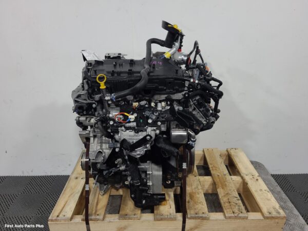 2024 RENAULT TRAFIC Engine