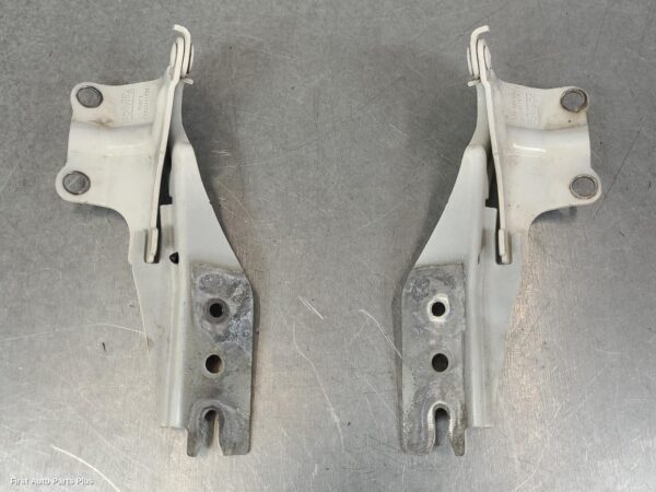 2021 FORD RANGER Bonnet Hinge/Strut