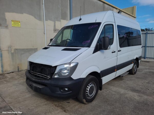 2017 MERCEDES SPRINTER Door/Boot/Gate Lock