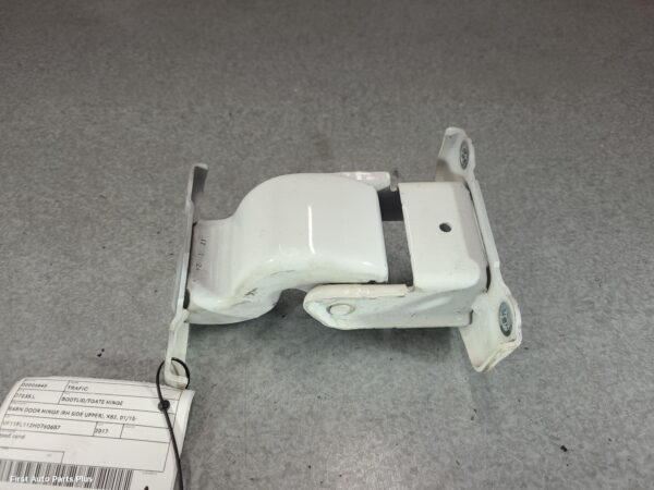 2017 RENAULT TRAFIC Bootlid/Tgate Hinge