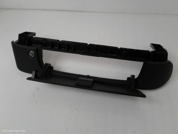 2020 MERCEDES SPRINTER Glove Box