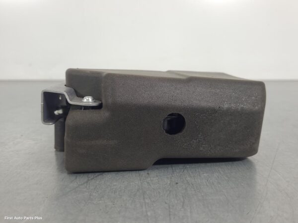 2016 MERCEDES VITO Door/Boot/Gate Lock
