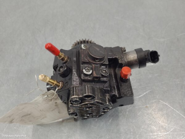 2016 RENAULT MASTER Injector Pump