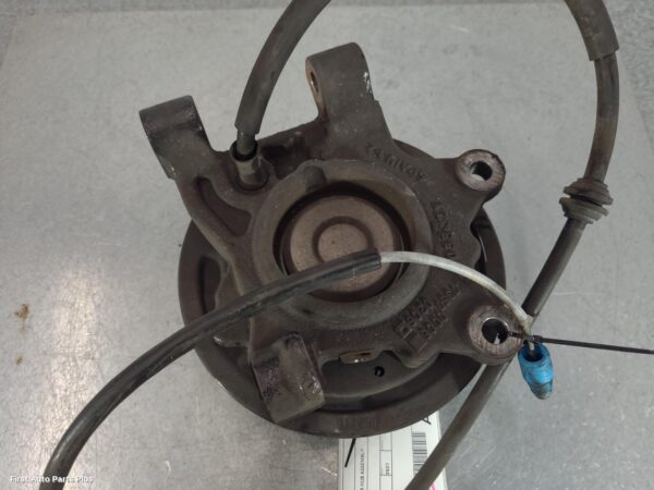2021 MERCEDES VITO Left Rear Hub Assembly