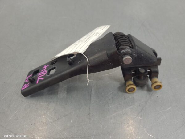 2024 RENAULT TRAFIC Door Hinge/Runner